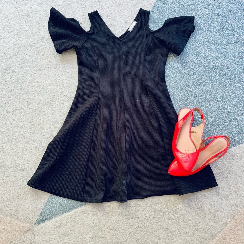 Soprano Cold Shoulder Little Black Dress